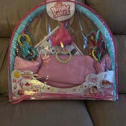 Bright Starts Activity Gym/3 Ways To Play