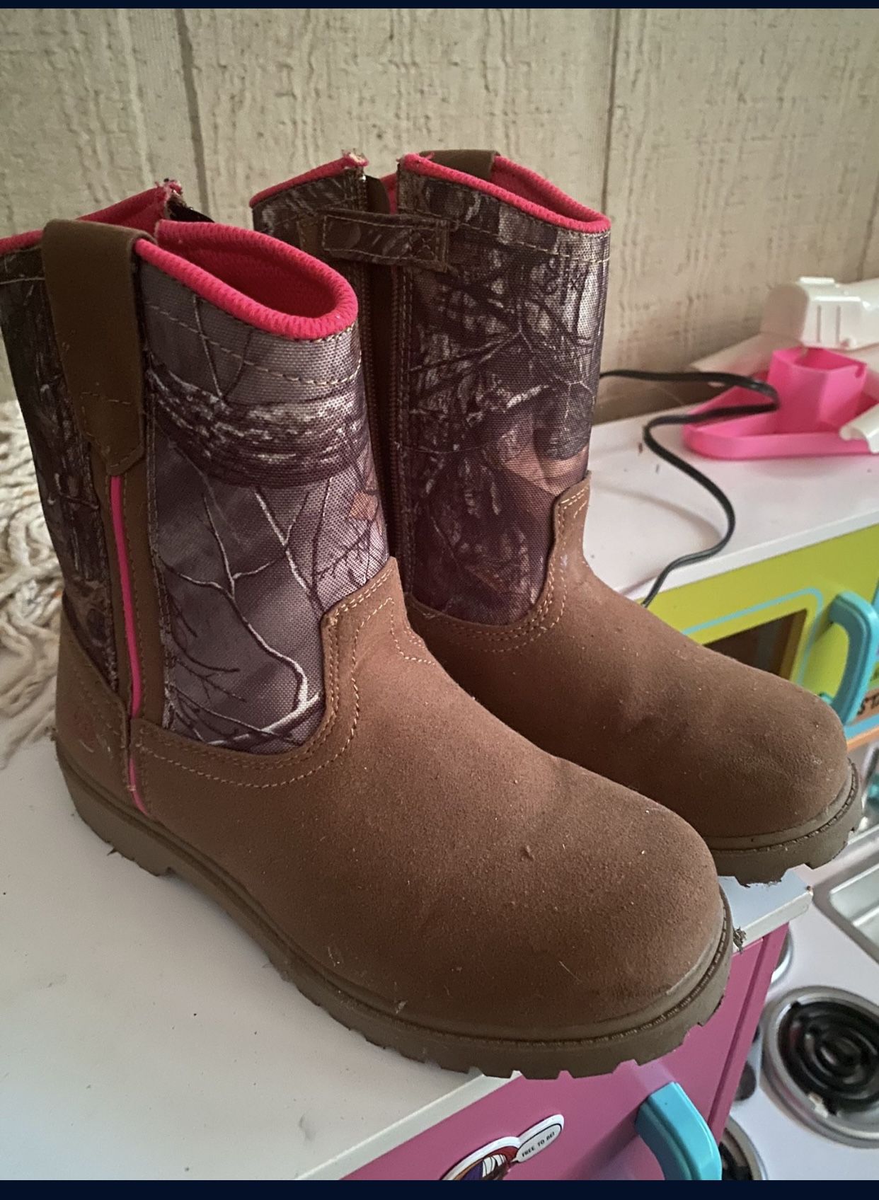 Magellan Girl Boots