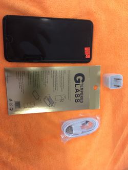 iPhone 7 Plus 256GB UNLOCKED