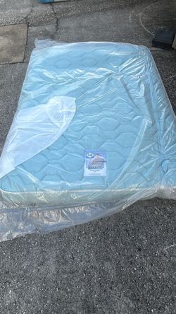 Mattress Queen Sealy … Delivery Extra