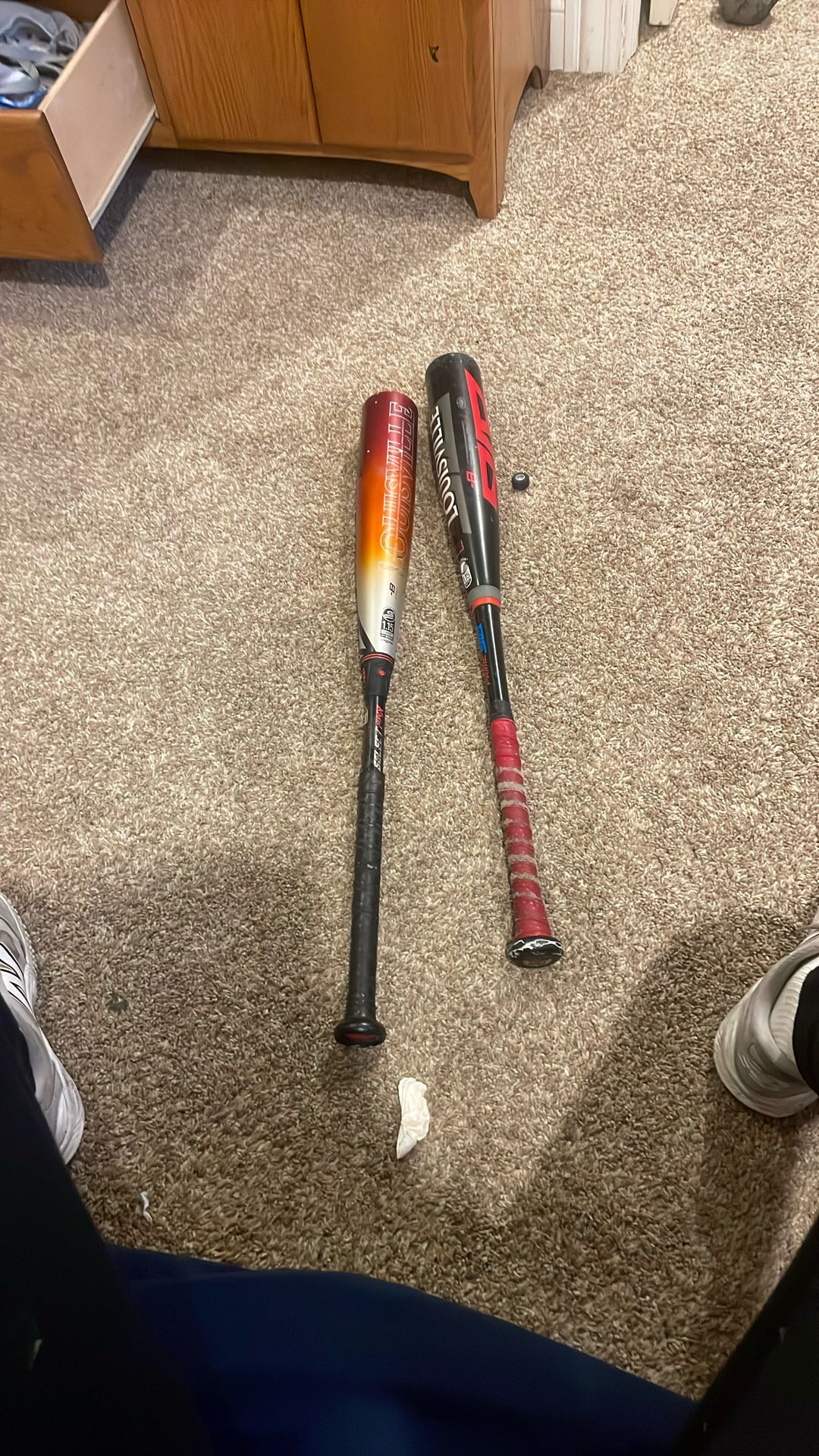 2 Louisville Slugger 30-8 Baseball Bats