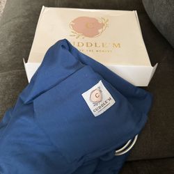 Cuddle’m sling baby carrier