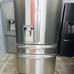 LG stainless steel refrigerator 36X69X24 in very good condition a receipt for 90 days warranty