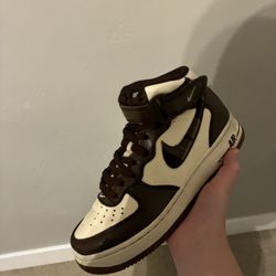 Nike Air Force One Mid Brown Plaid 
