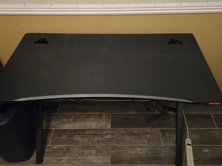Gaming Desk