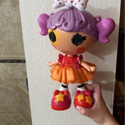 lalaloopsy peanut big top talking/moving doll