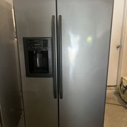 GE Refrigerator  
