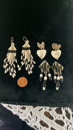3 Black & White Pierced earrings