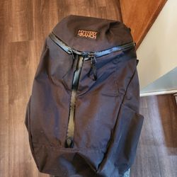 Mystery Ranch Catalyst 22L Travel Pack