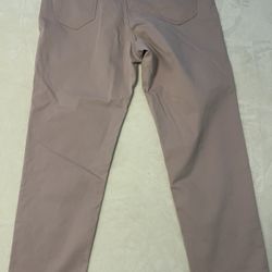 Banana republic lavender size 36 x 32. Athletic tapered fit Men's Pants