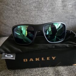 Oakly Turbine Sunglasses