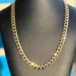 14k solid yellow gold Curb style 26.5” chain Necklace 53.3 grams 9.5mm