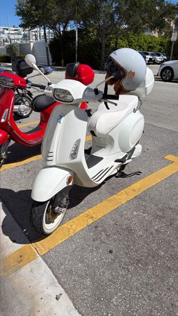 Vespa Sprint 150 - 2022