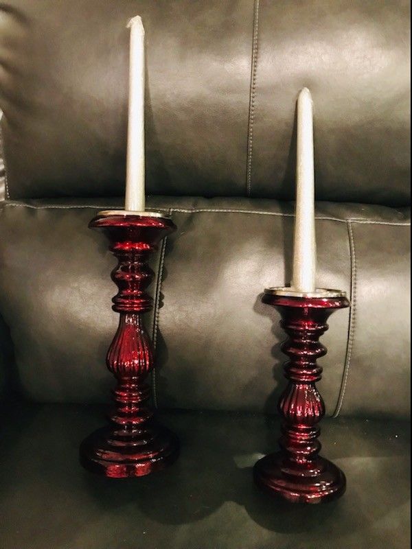 New!! Pair Of Glass Cranberry Candlesticks W/ Two Silver Sparkly  Tapers!