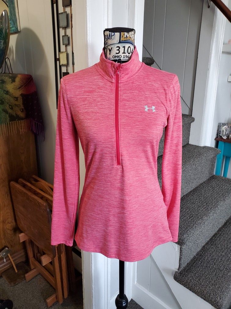 UNDER ARMOUR~ PINK HALF ZIP JACKET!