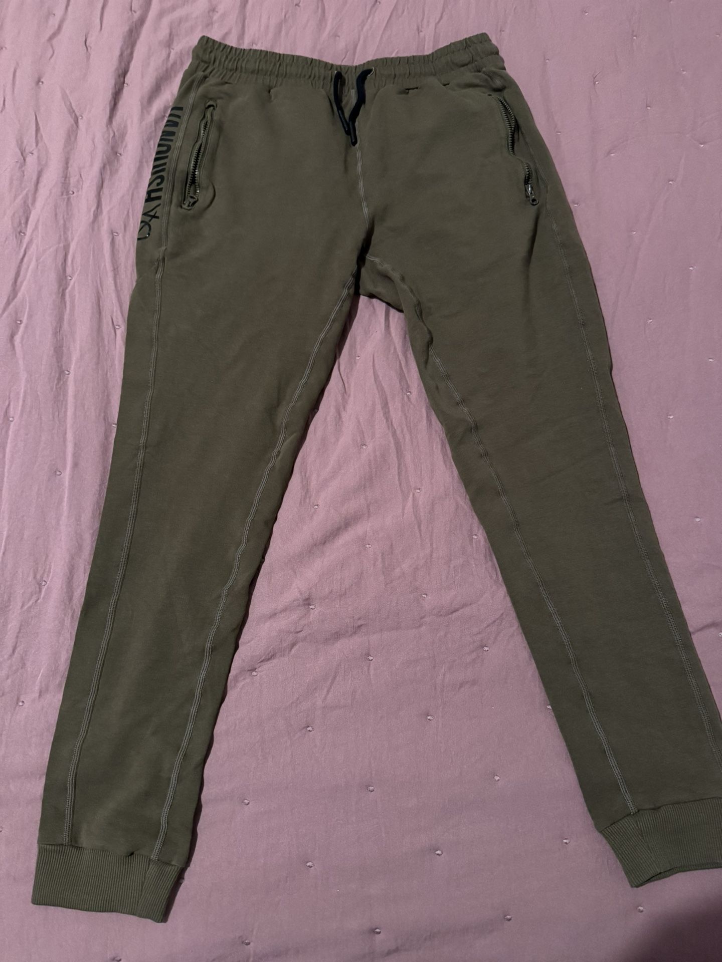 Vanquish Fitness Joggers Olive