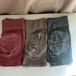 Women 3 shorts Size Large