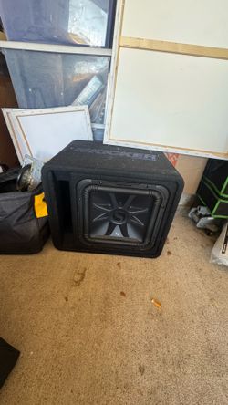 Single dual 12L7S in kicker box