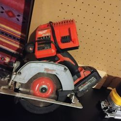 Milwaukee M18