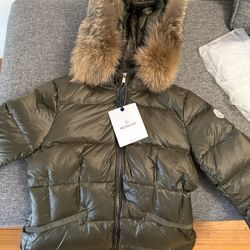 Women’s Moncler Winter Coat With Fur Hood 