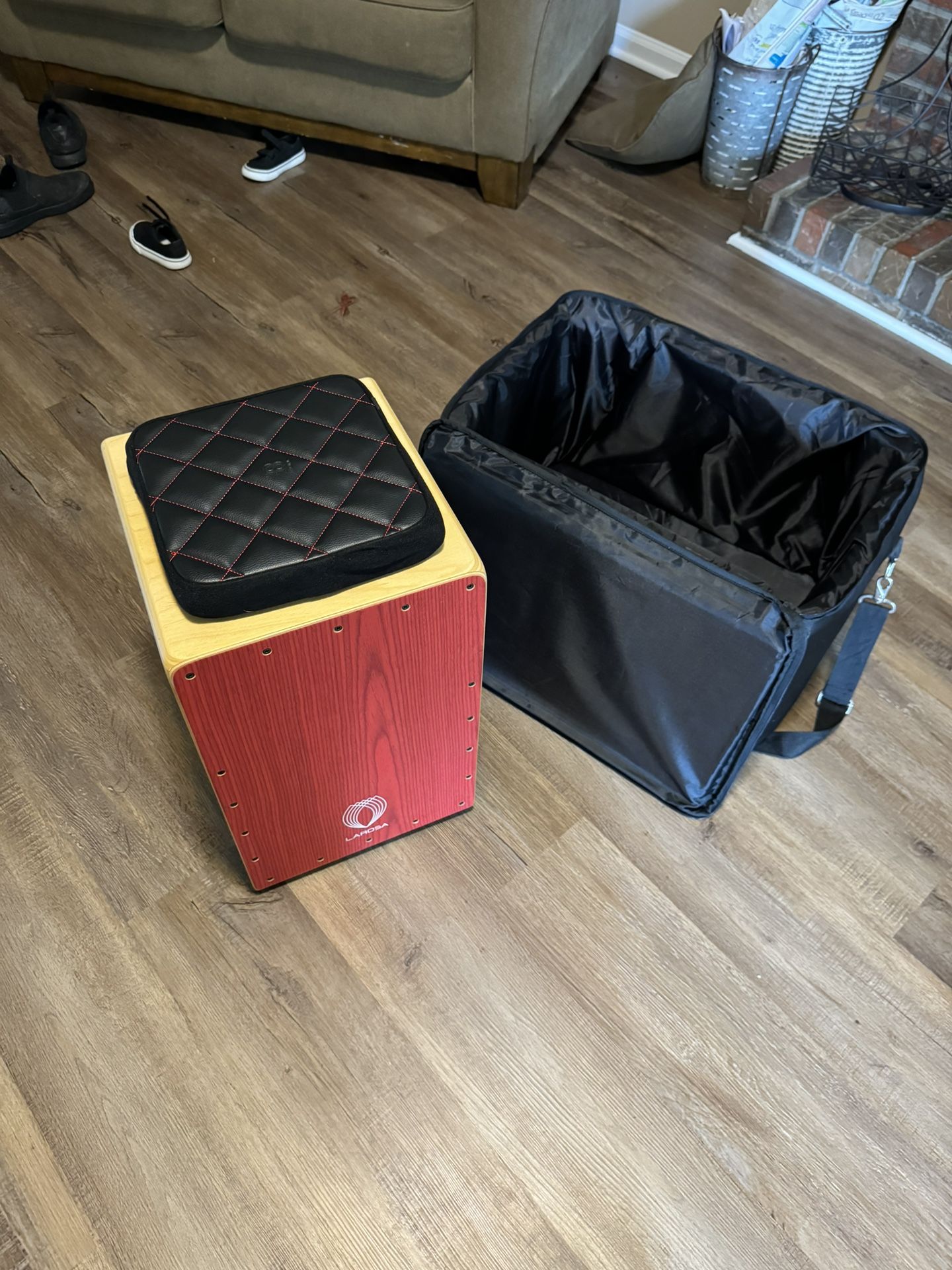 Larosa Cajon Studio Red Professional Series