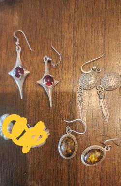 Silver Earrings (READ FULL DESCRIPTION)