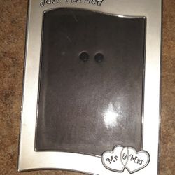 5 X 7 Just Married Frame 