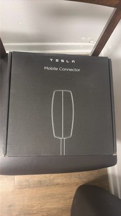 NEW Tesla GEN 3 Charger Mobile Connector