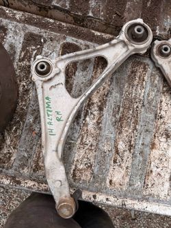 2014 Nissan Altima Passenger/Right Side Lower Control Arm
