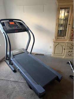 Like-New Horizon H105T Treadmill – Only 24 Hrs Use / 87 Miles – $400 (Hemet)