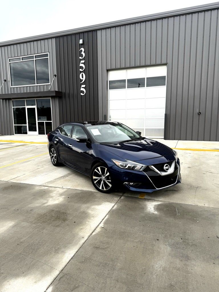 2017 Nissan Maxima