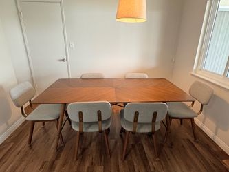 Castlery Lily Dining Table with 6 Matching Chairs