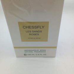 Les Sands Roses Eau de Parfum Natural Fragrance 100ml  3.4 FL.OZ. Retail $45.00