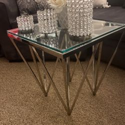 End Table/coffee Table For Small Space
