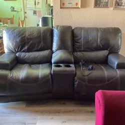 Ashley, Electric Love Seat 