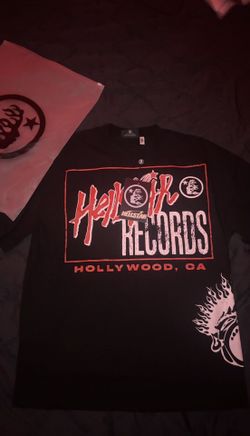 Hellstar Tee