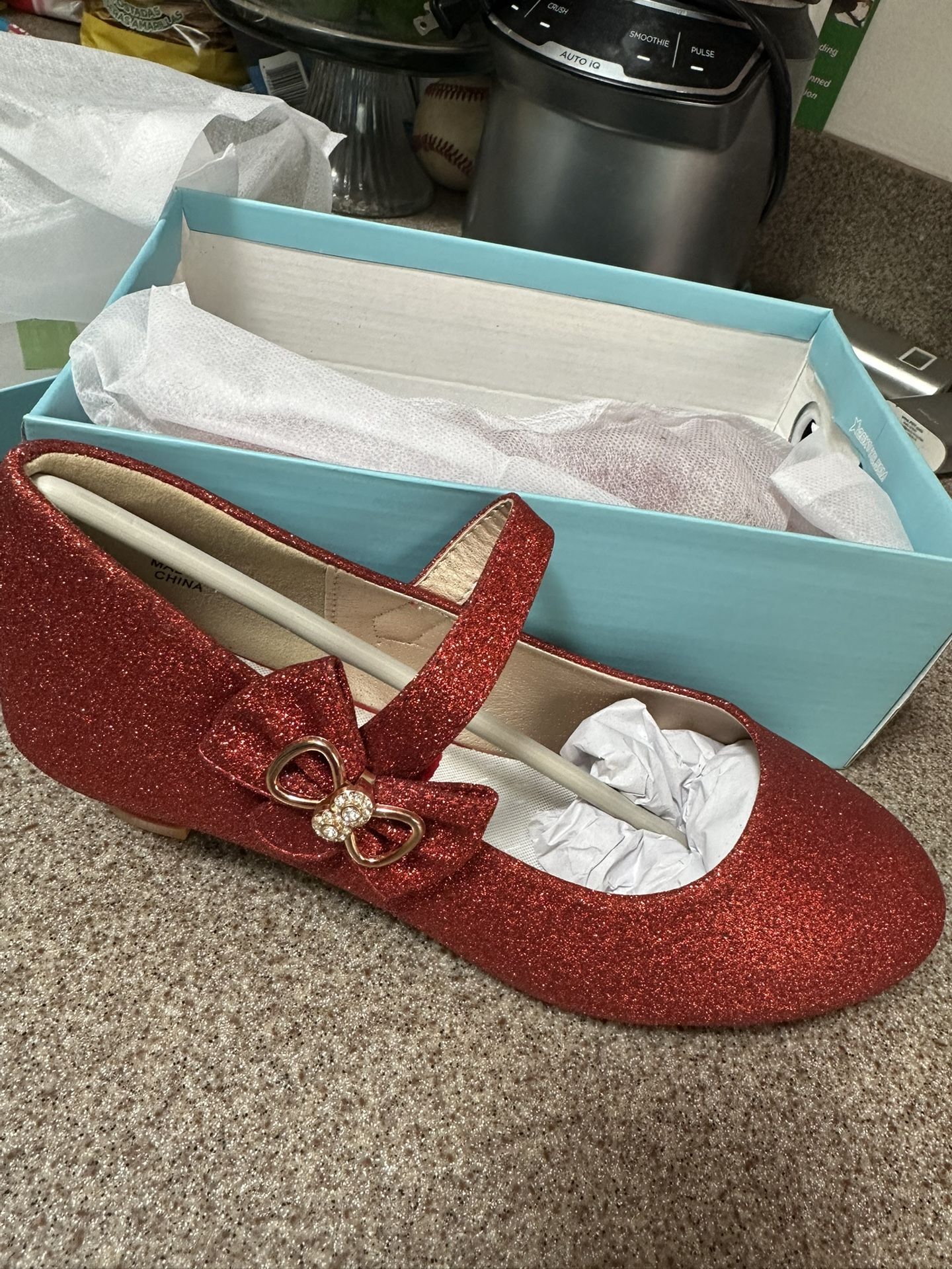 Girls Size 6 Red Ruby Glitter Heels Never Worn
