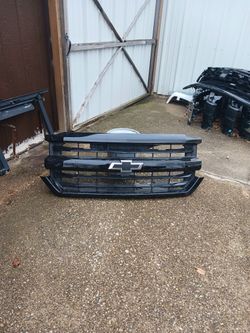 2016-2018 Chevy Silverado 1500 Grill OEM 