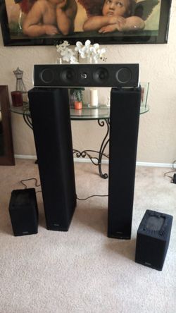 Definitive Technology 5.1 Surround Sound 