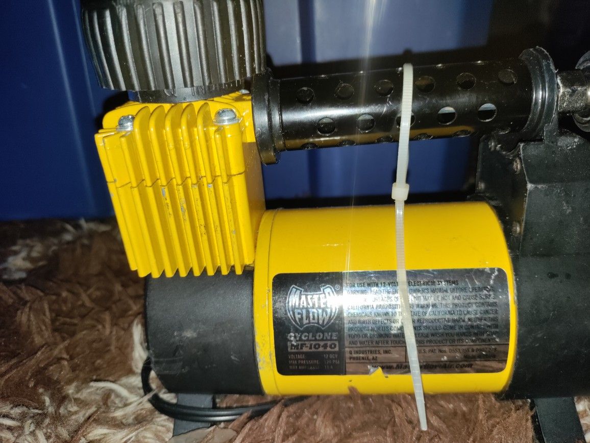 Master Flow Cyclone Air Compressor