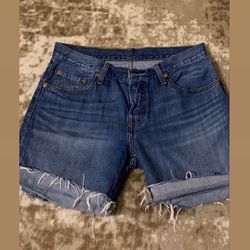 Levi Shorts