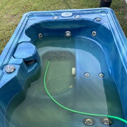 I have a 2015 Marquis Hot Tub 1000  OBO Maybe Trade