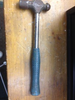 Ball pene 🔨 Hammer