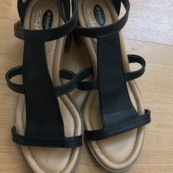 Dr. Scholls women Sandals Size 7