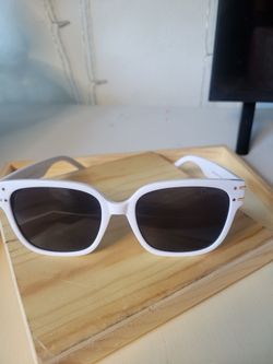 Sun glasses new