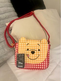 🍯 Loungefly Disney Winnie the Pooh Gingham Crossbody Bag:🍯