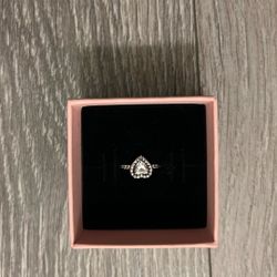 Pandora Ring 