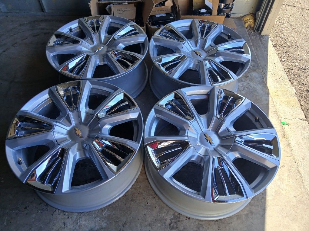 2025 NEW OEM ORIGINAL TAKEOFFS CHEVY SILVERADO HIGH COUNTRY 22 INCH ONLY WHEELS HAVE TPMS SENSORS $ 1275