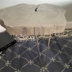 Stylish solid wood coffee table 