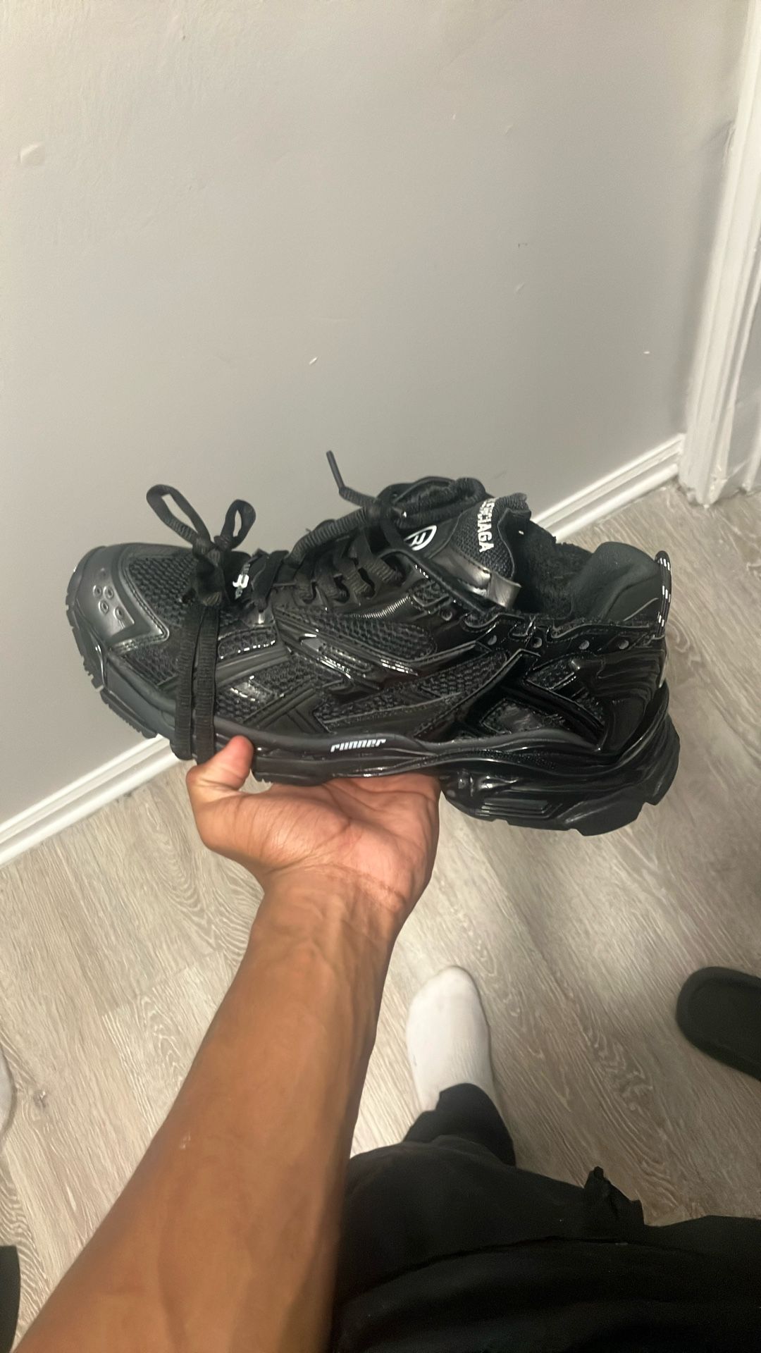 balenciaga runners